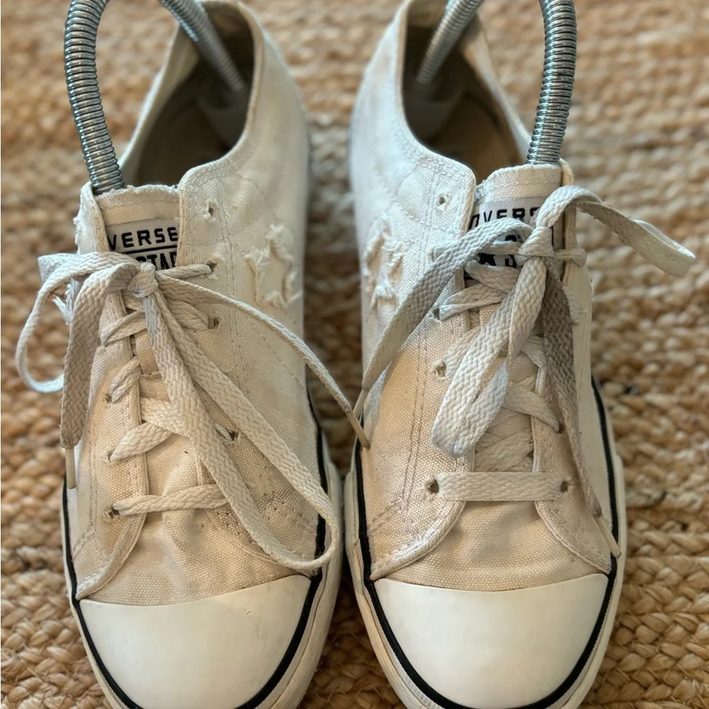 Converse One Star women’s sneakers, US SZ 8 , white with cut out star‎